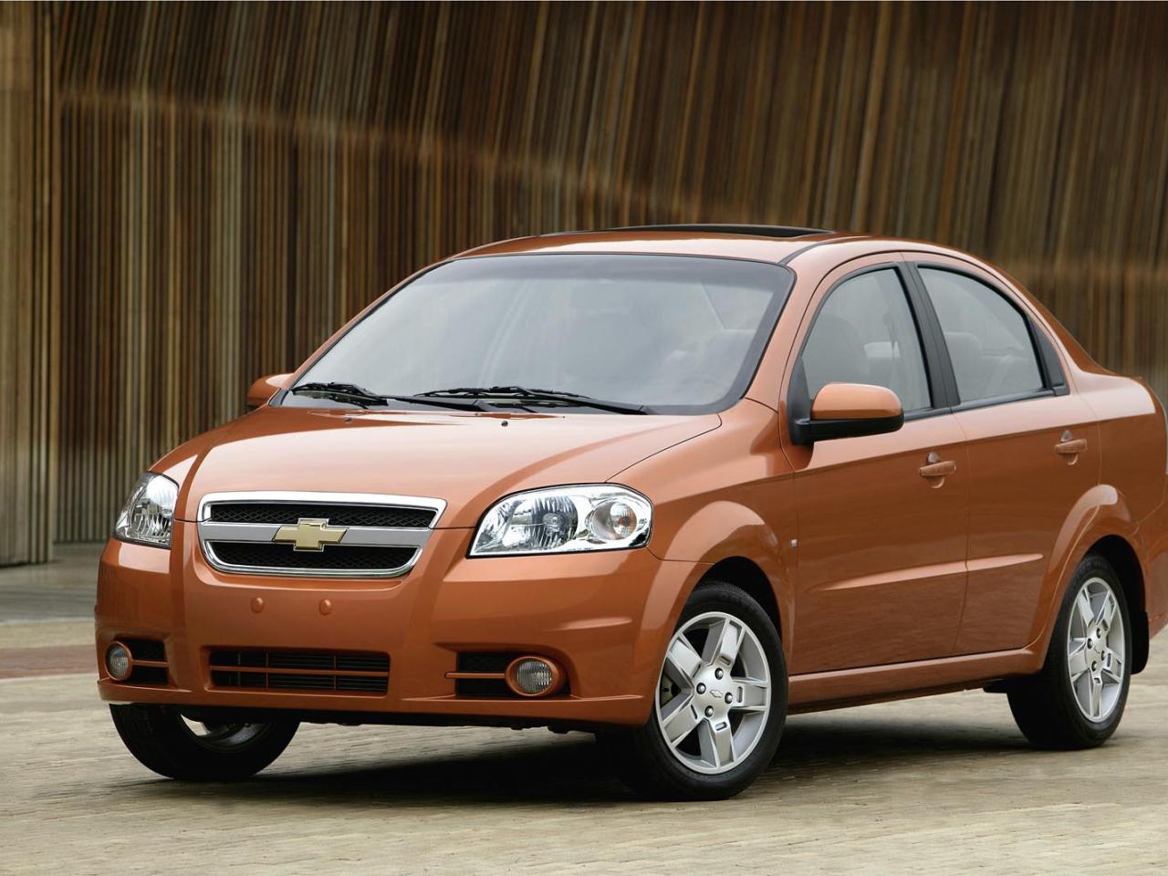 обои Chevrolet Aveo седан фото