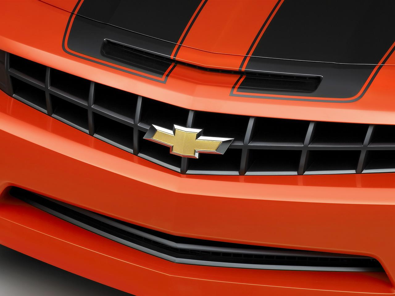 обои Chevrolet Camaro эмблема фото