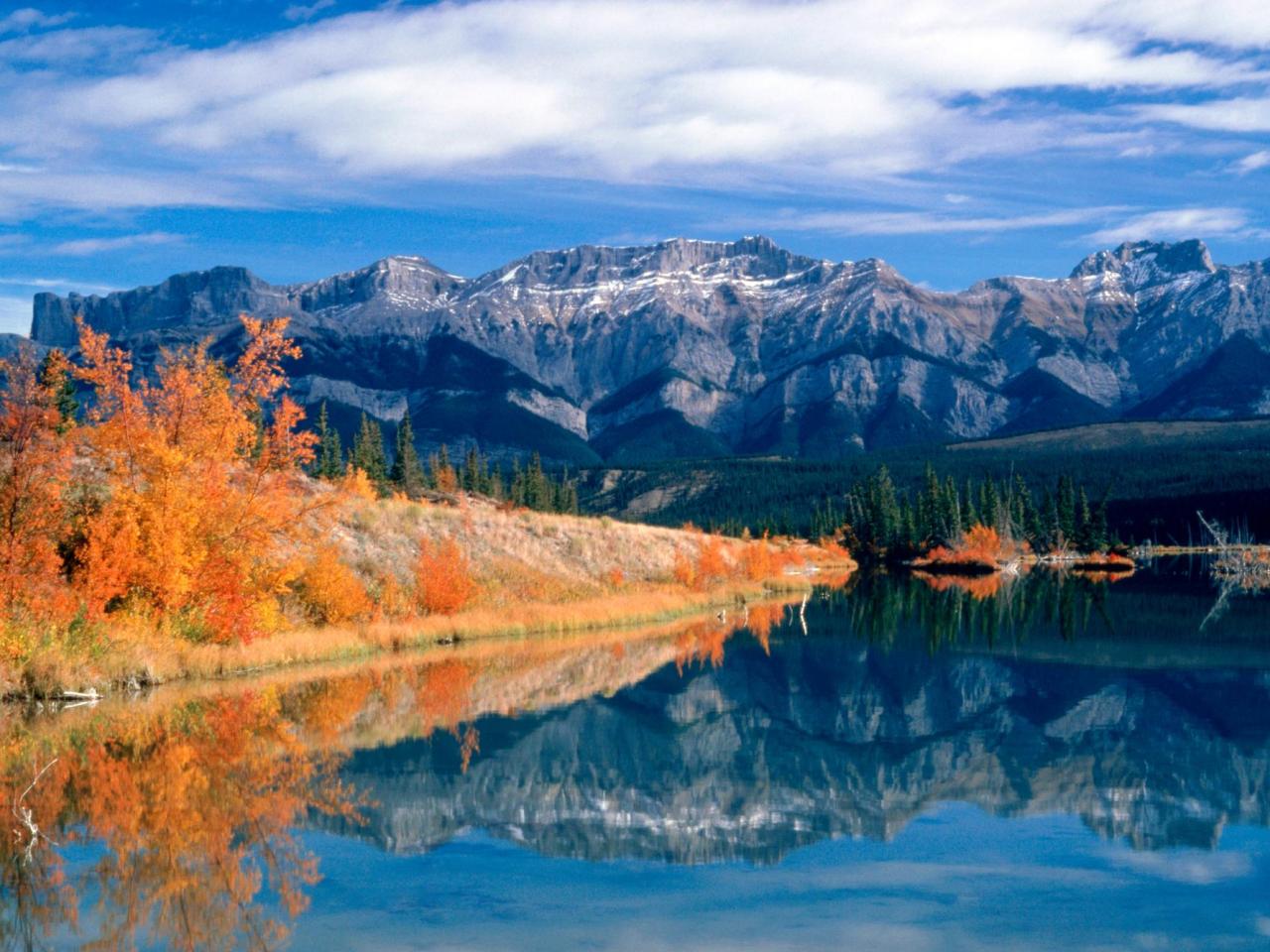 обои Talbot Lake,   Jasper National Park фото