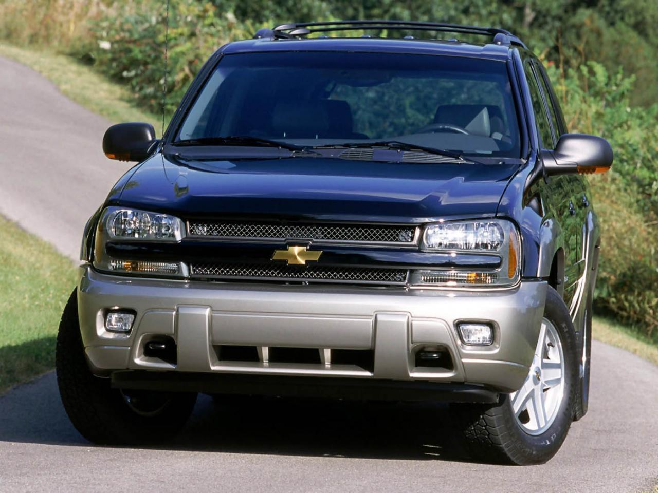 обои Chevrolet Trailblazer вид спереди фото