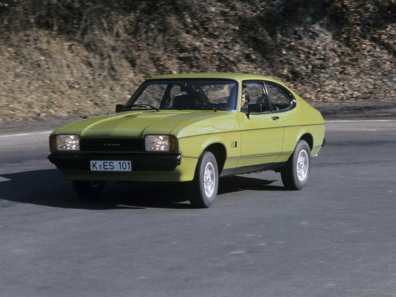 обои Ford Capri старенькая фото