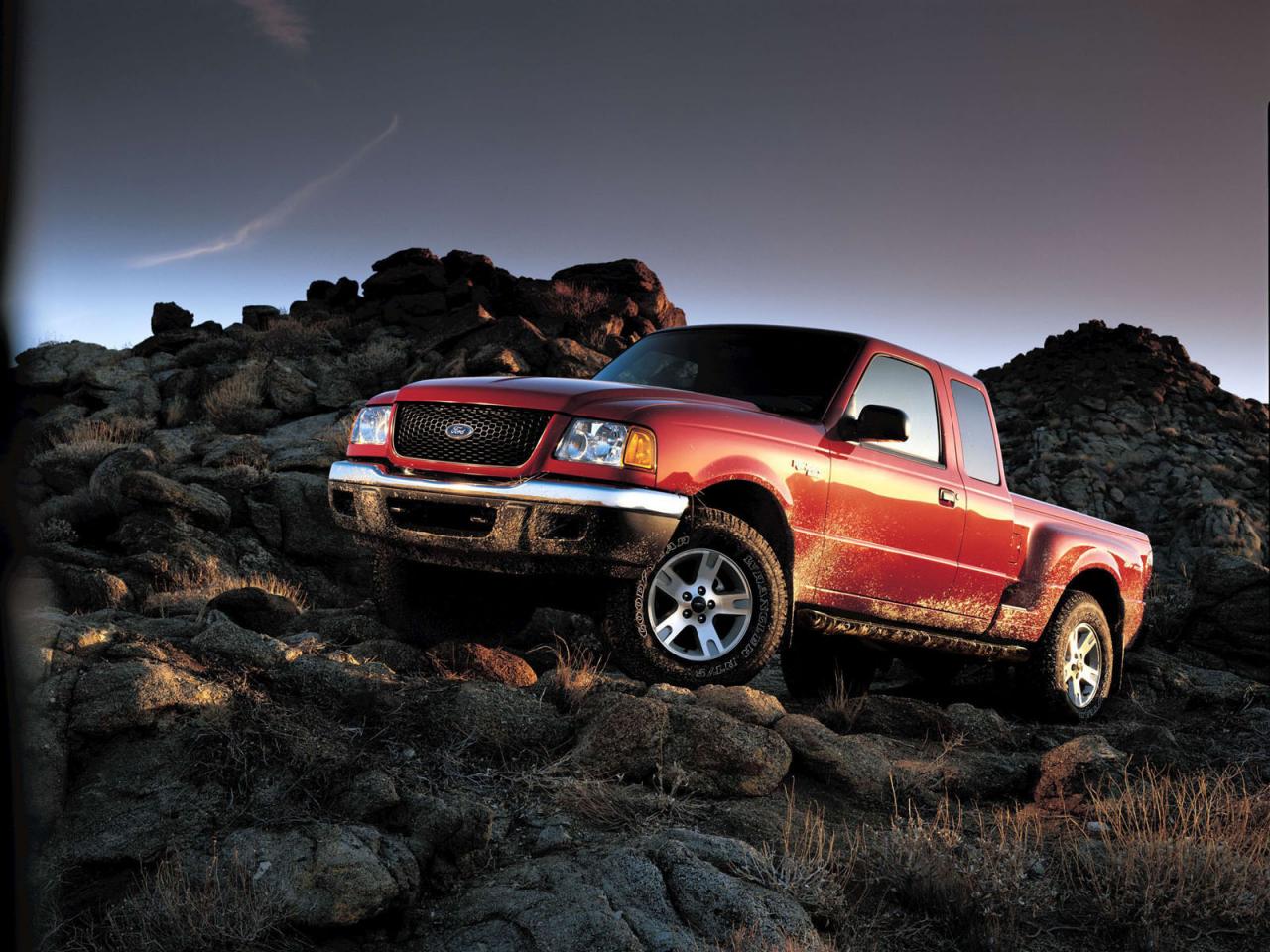 обои Ford Ranger FX4 на камнях фото