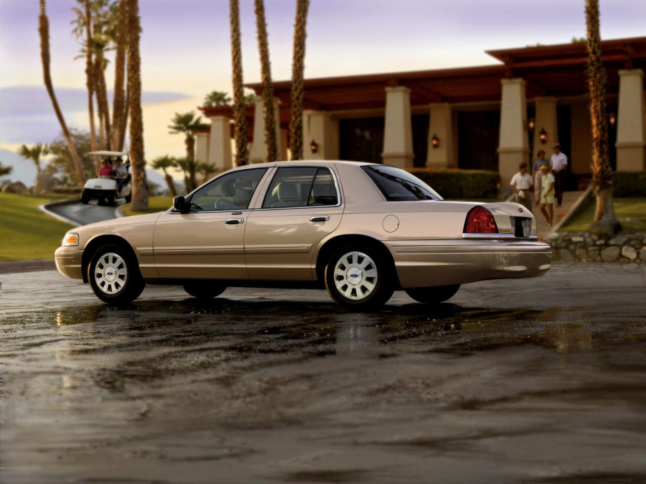 обои Ford Crown Victoria фото