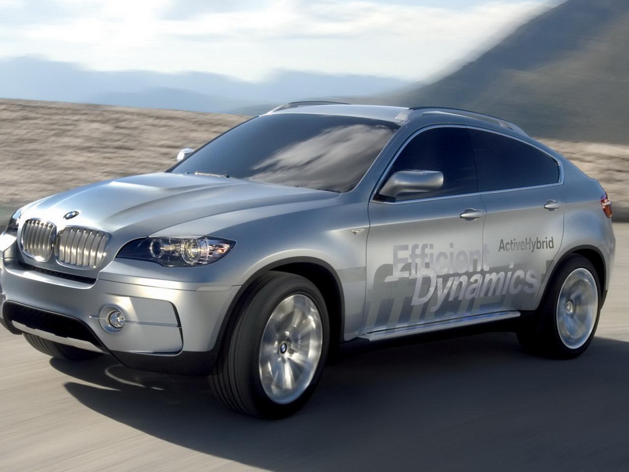 обои BMW X6 Concept вид в движении фото