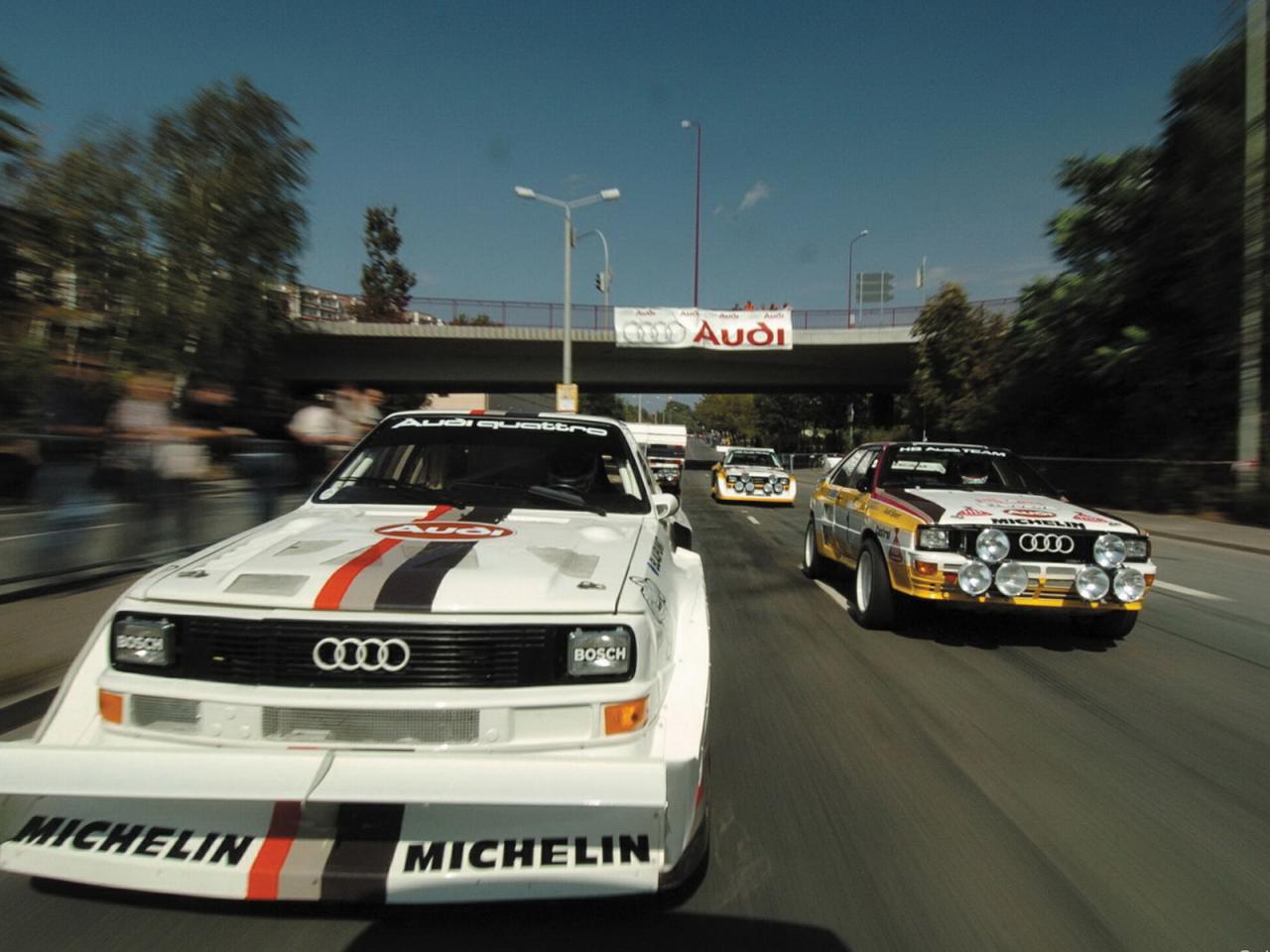 обои Audi classics вид в городе фото