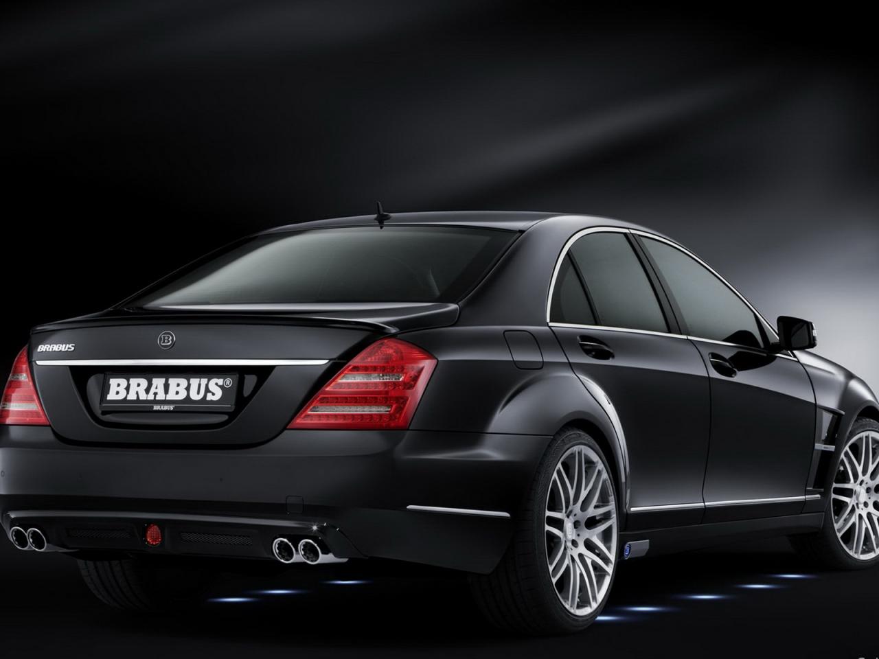 обои MB brabus  вид с камеры сзади фото