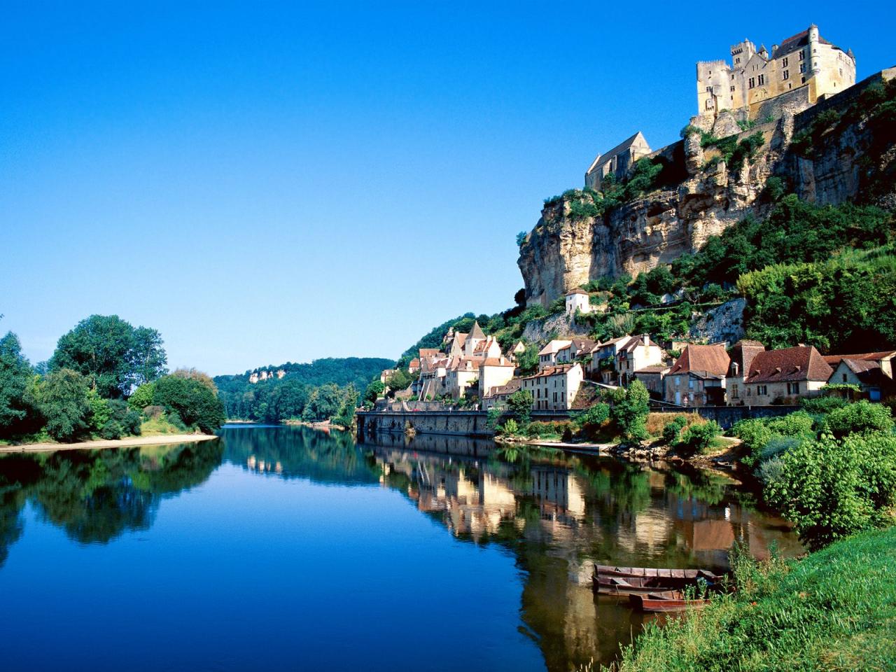 обои Beynac,   Dordogne River,   France фото