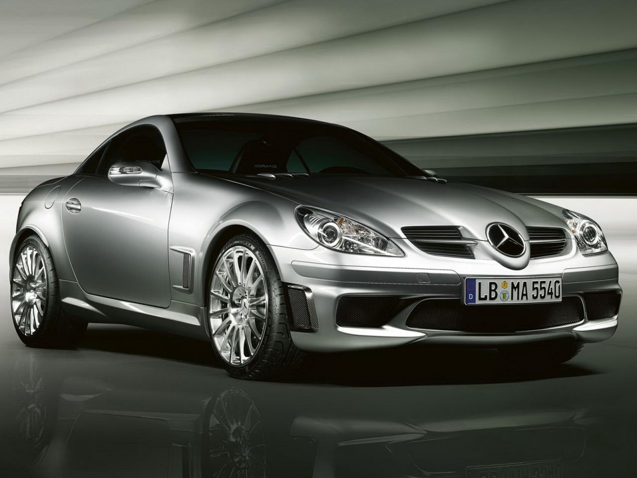 обои MB SLK55AMG  вид с камеры наискосок фото