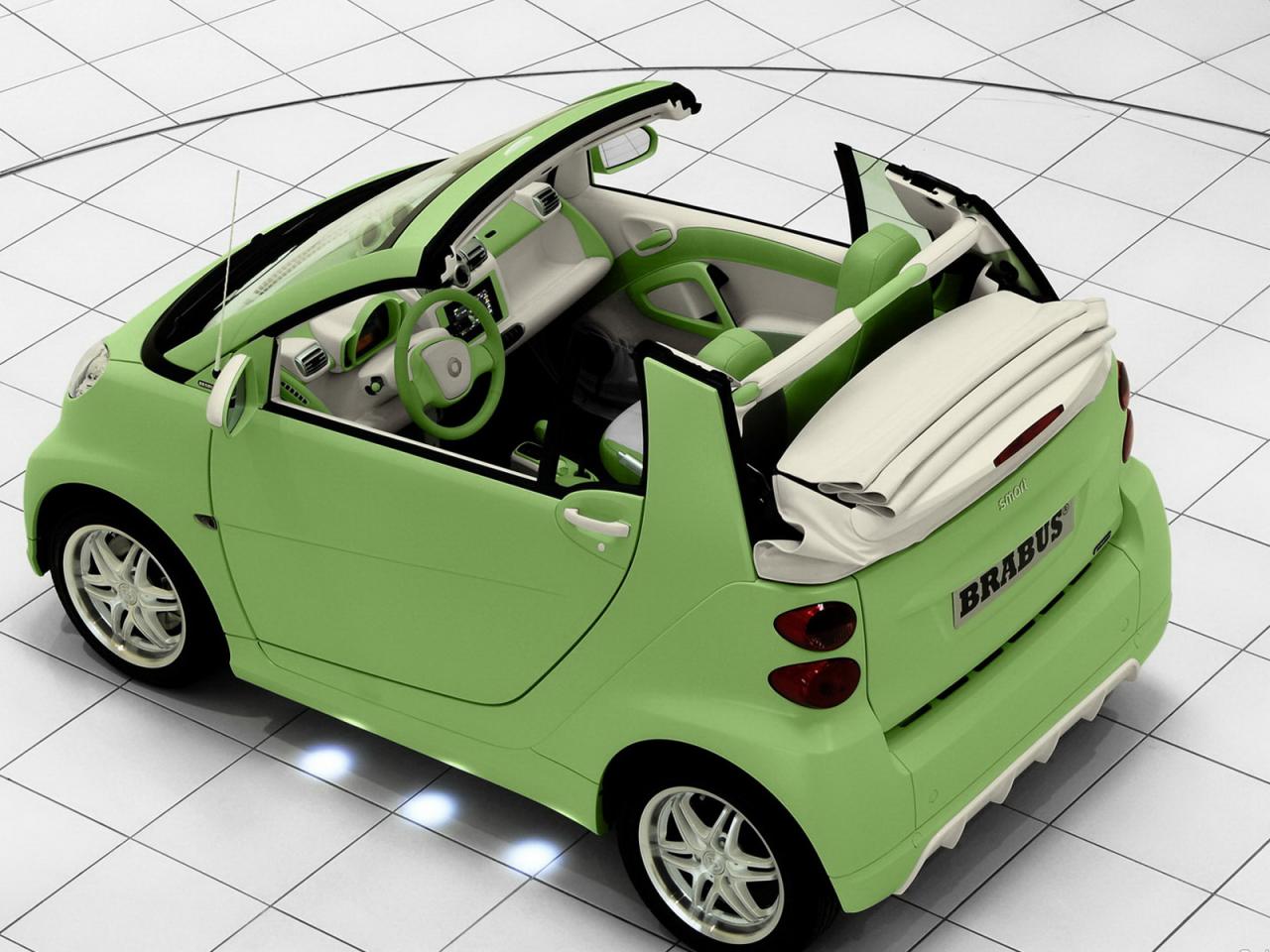 обои Smart fortwo вид с камеры с другого ракурса фото