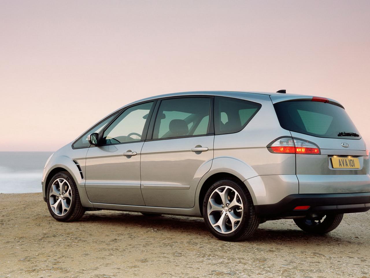 обои Ford S Max вид авто с другого обзора фото