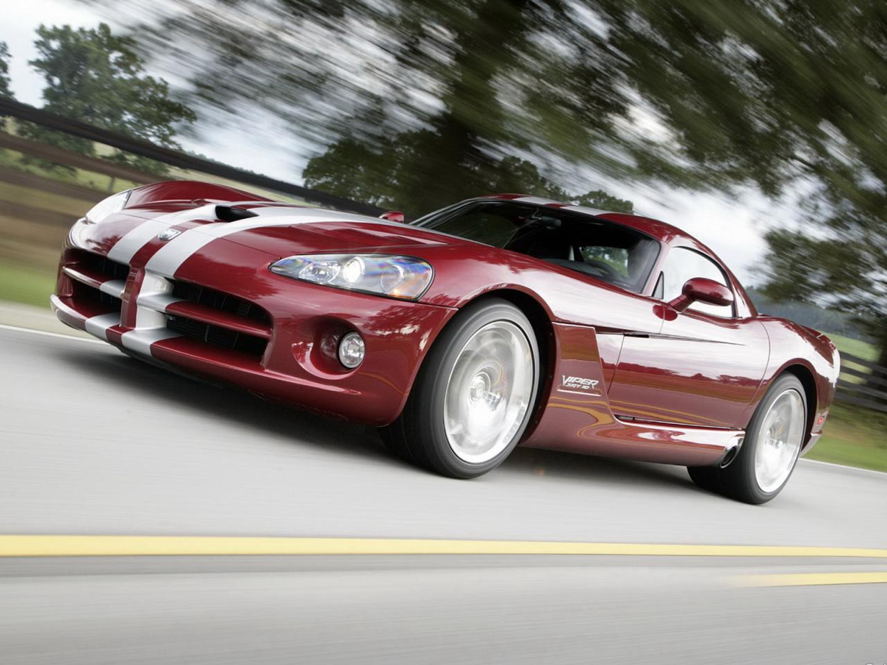 обои Dodge Viper srt10 вид авто наискосок фото