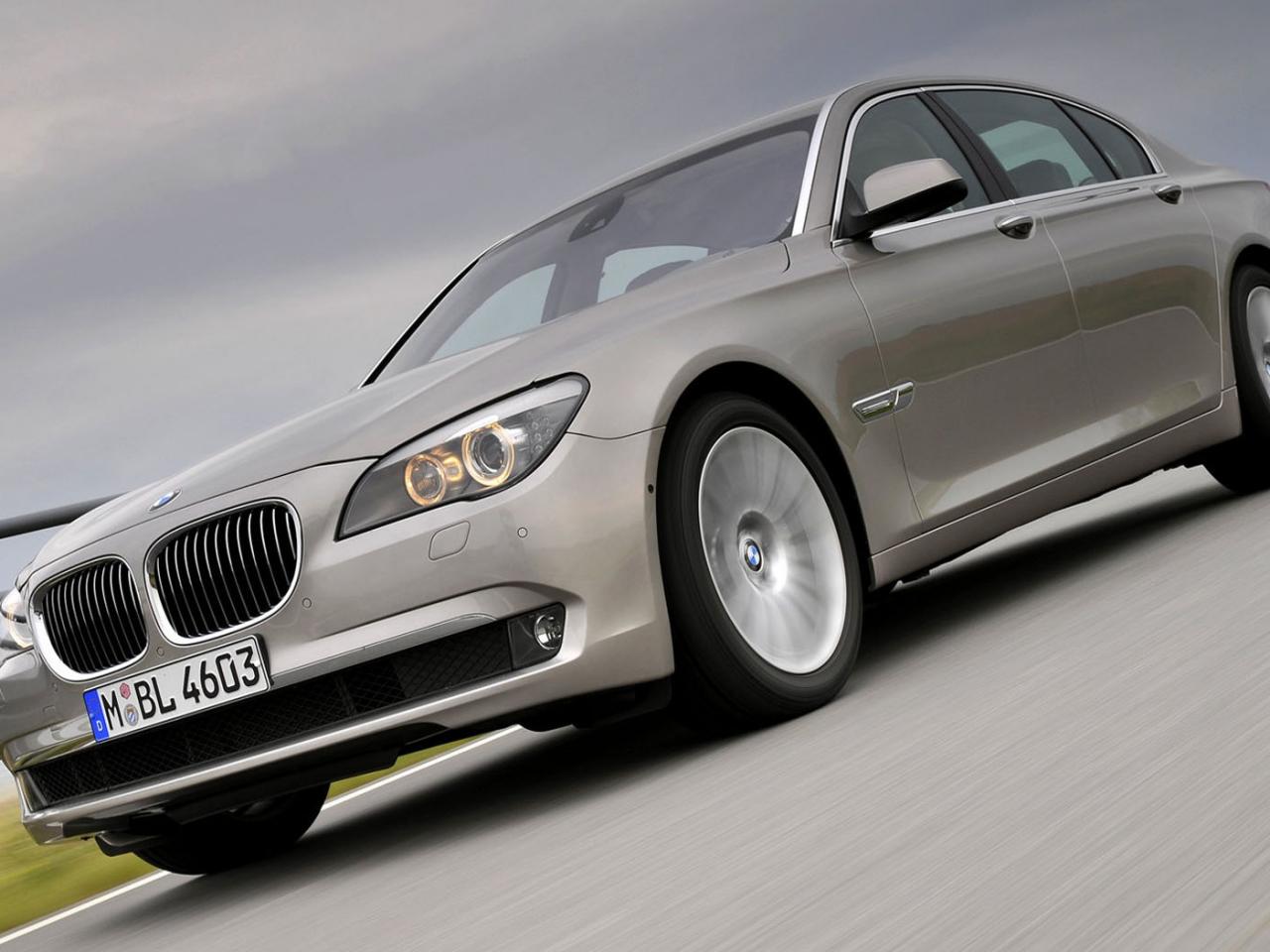 обои Bmw 750li 2009 фото