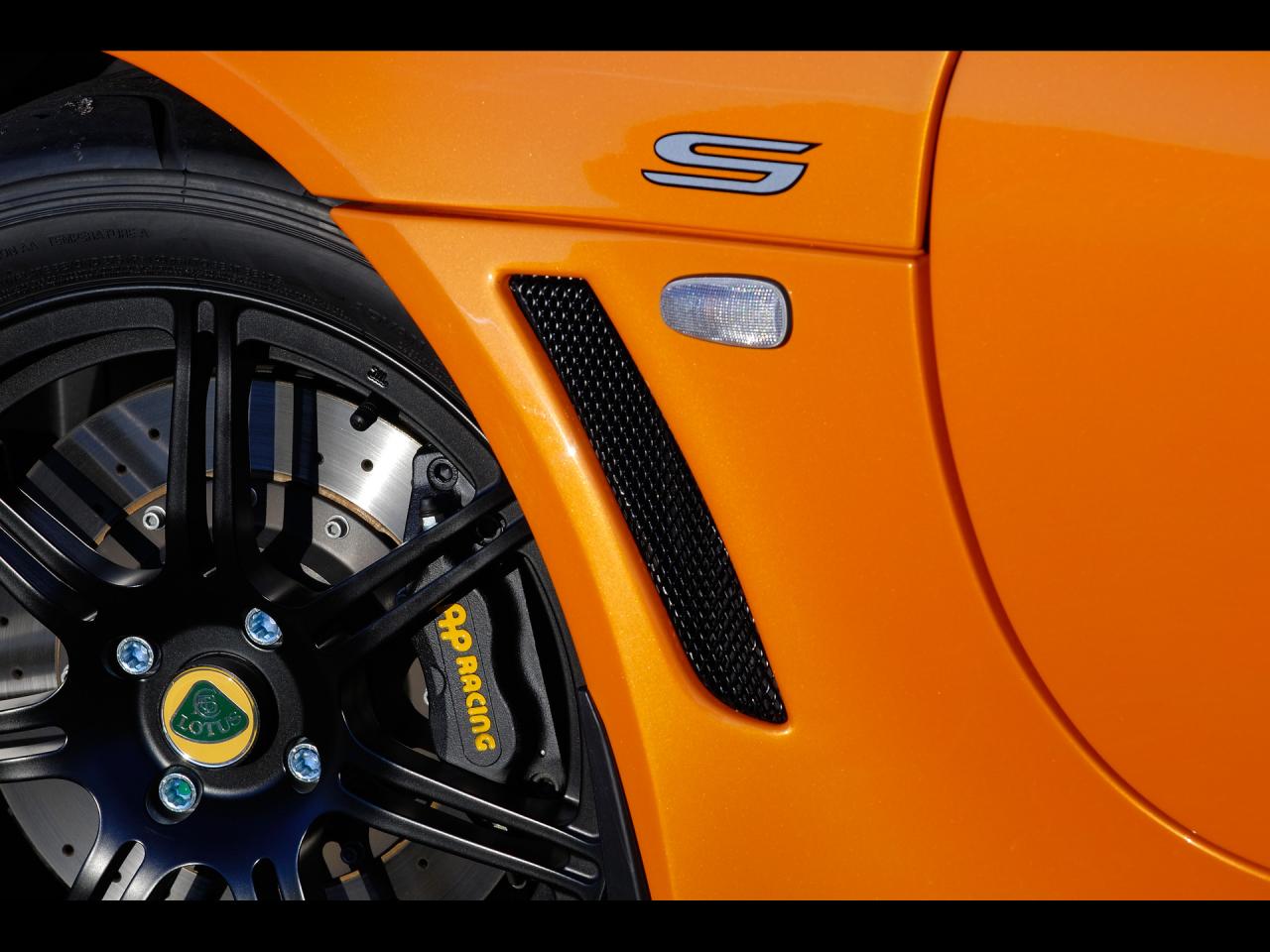 обои Lotus Exige S Performance Package Wheel Detail фото