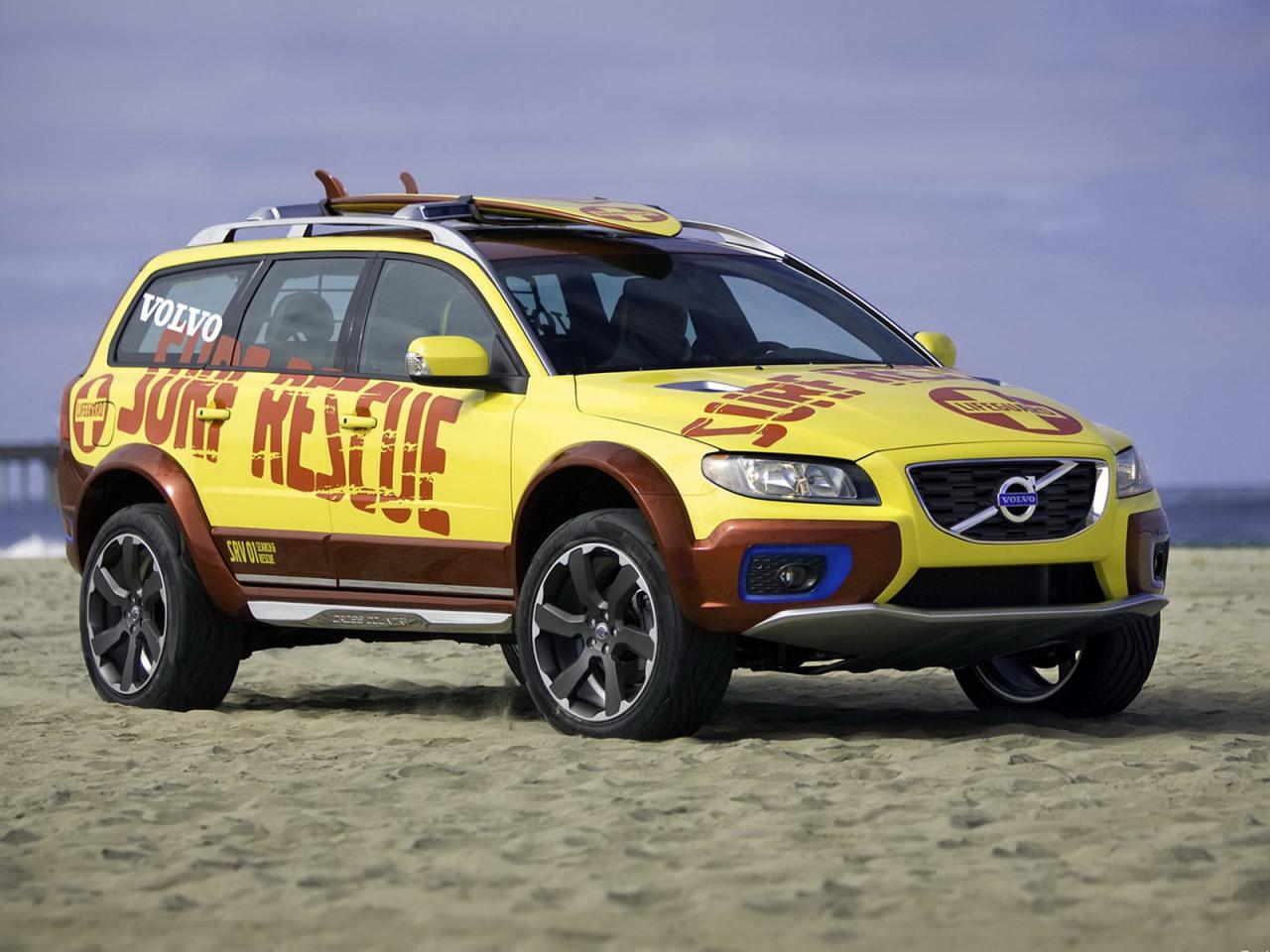 обои Volvo XC70 surf вид авто под другим углом к камере фото