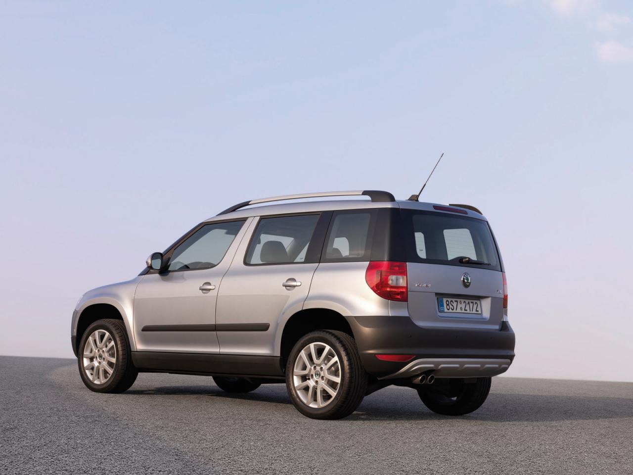 обои Skoda Yeti цвета металлик фото