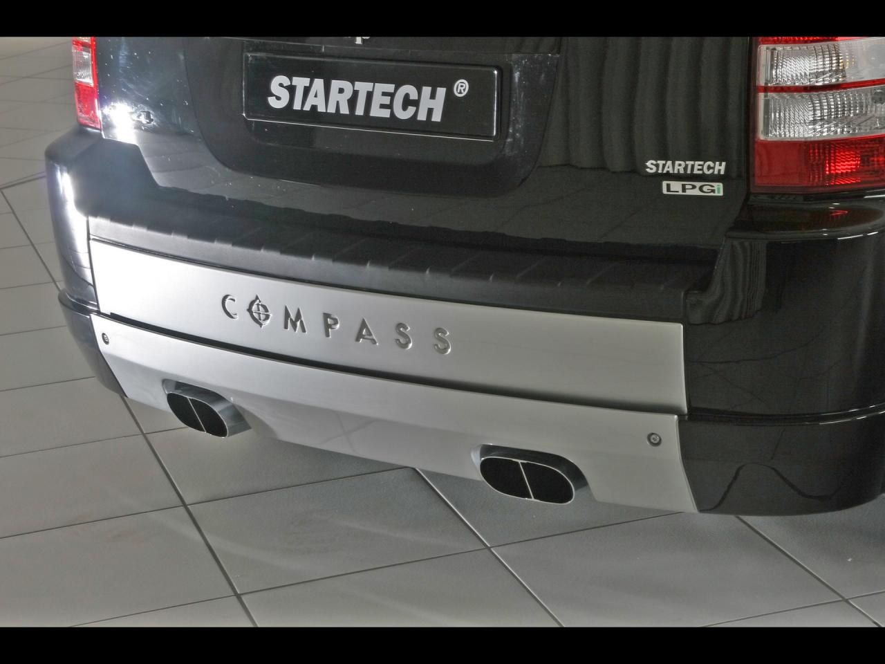 обои Startech Jeep Compass Tail Pipes фото