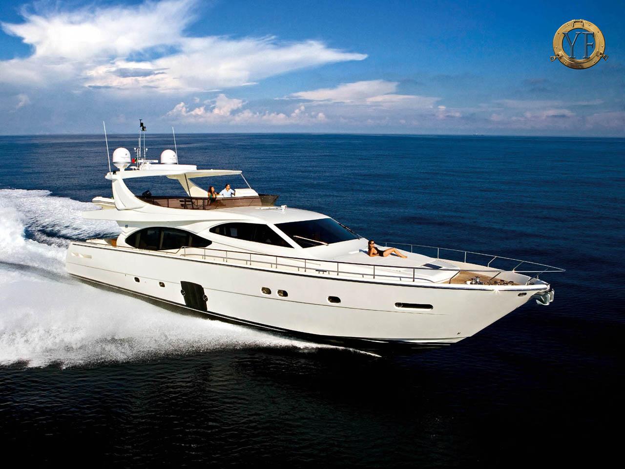 обои Катер Ferretti 681Bow1280 фото