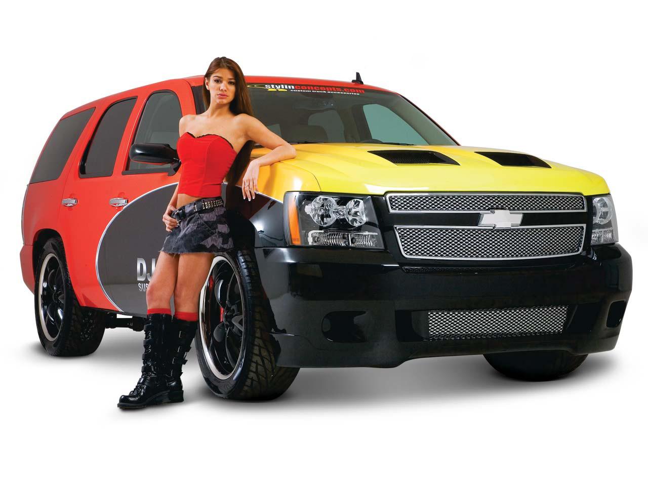 обои Chevrolet silverado hot girl фото