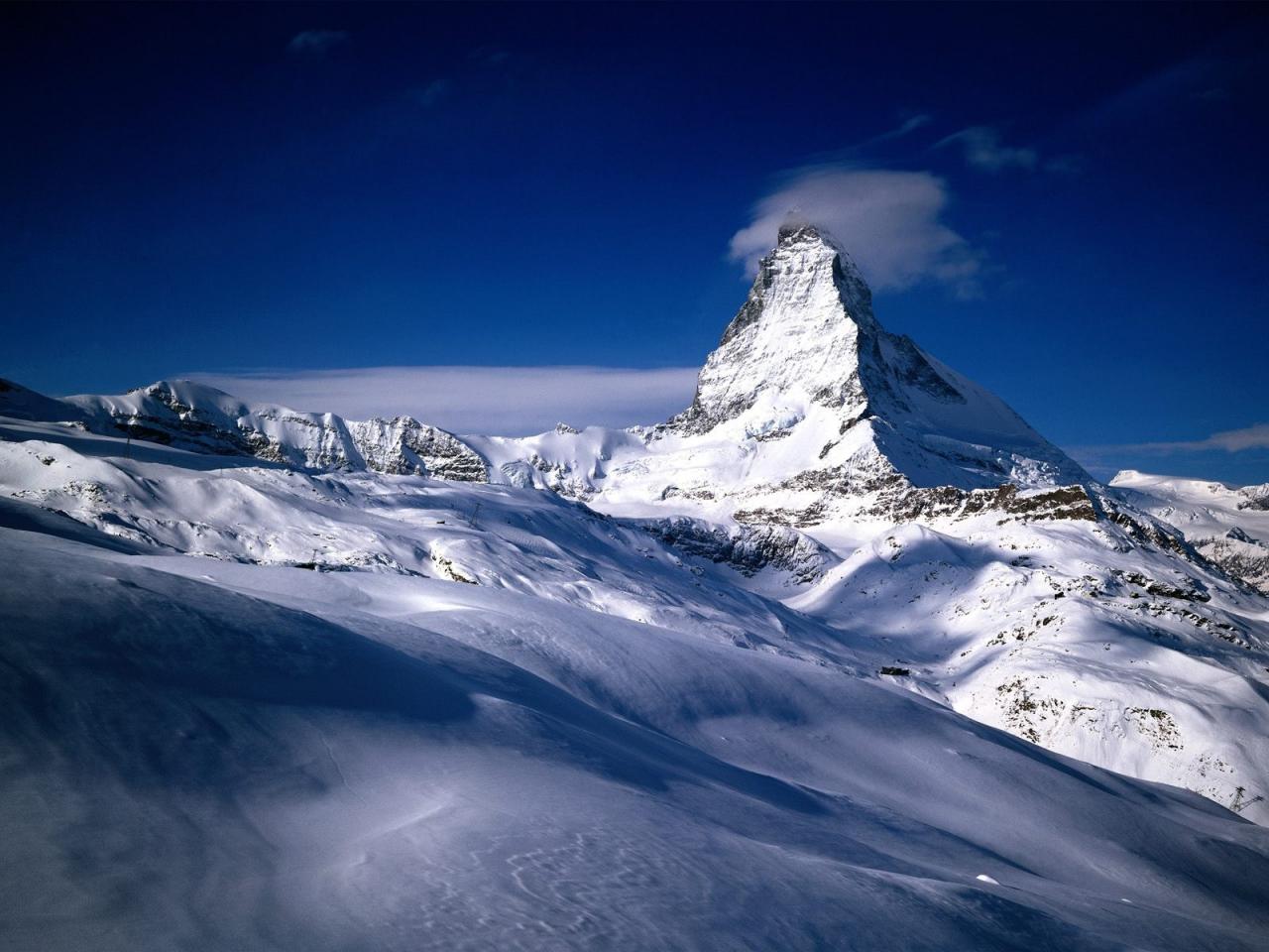 обои Matterhorn Valais Switzerland фото
