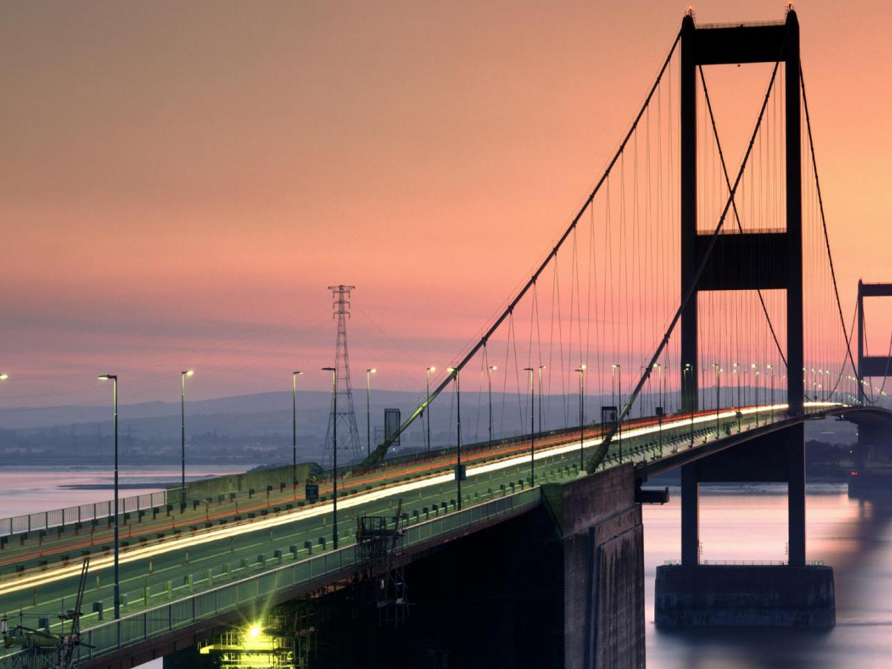 обои Severn Bridge,   Near Bristol,   England фото