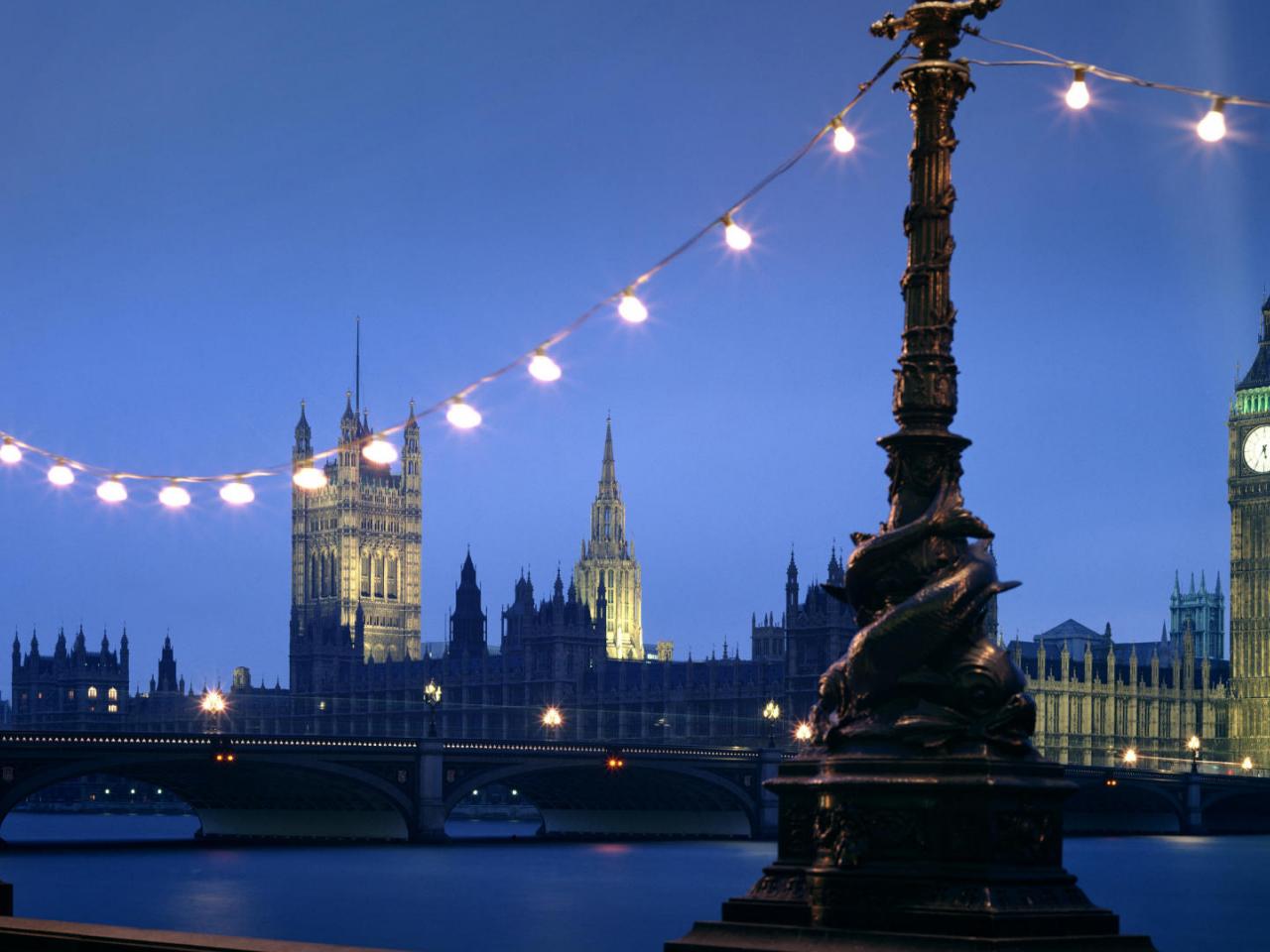 обои Westminster At Night,   London,   England фото