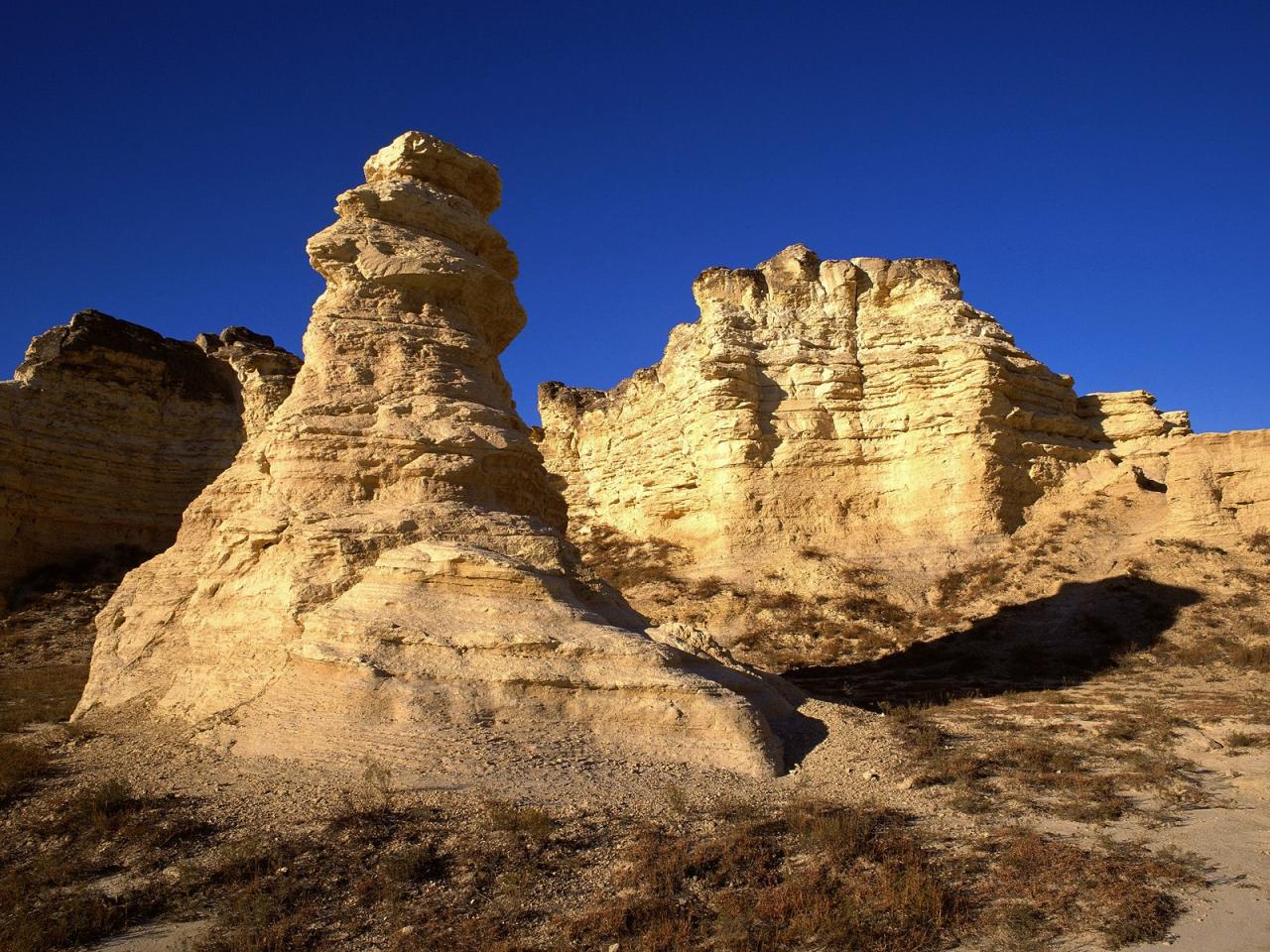 обои Kansas - Chalk Formations at Smoky Hills,   Gove County фото