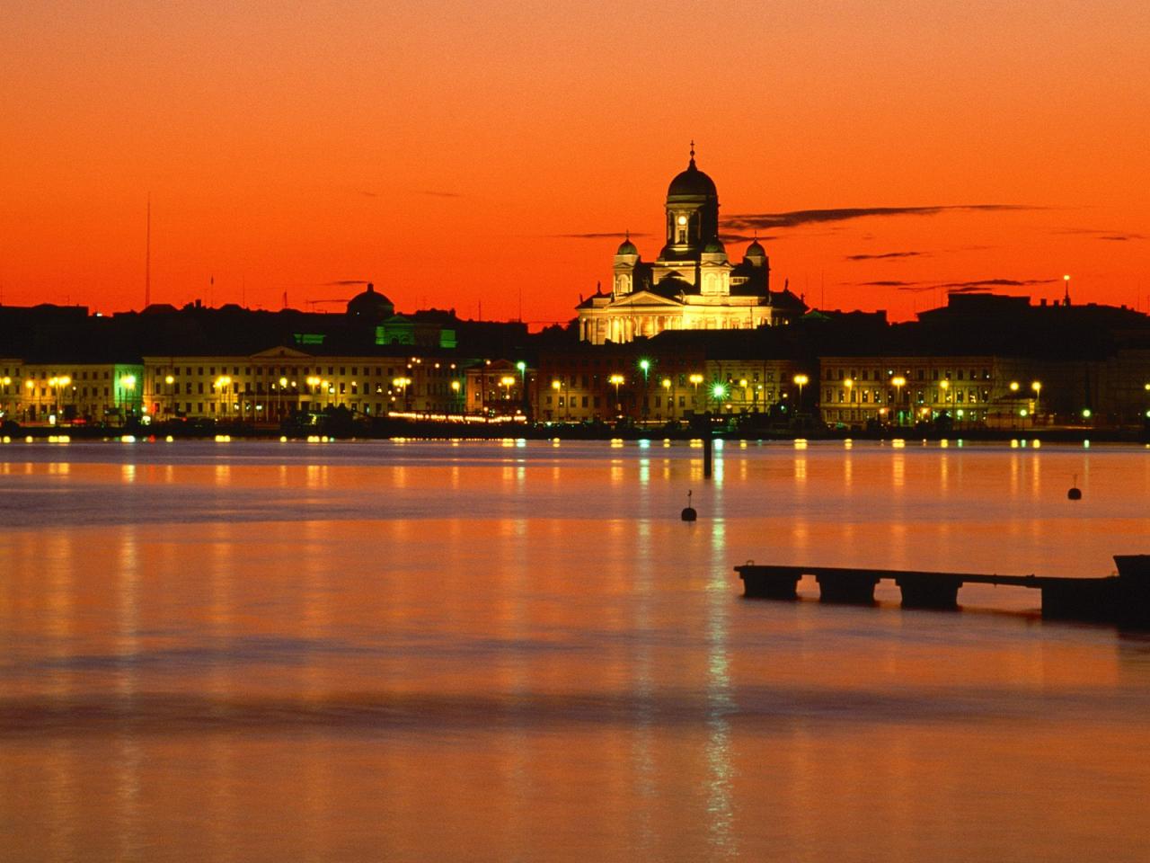 обои Orange Twilight,   Helsinki,   Finland фото