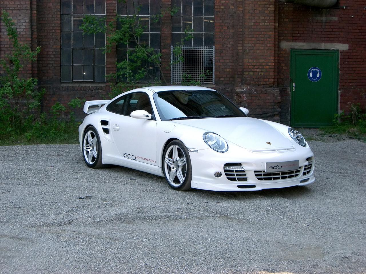 обои Porsche 997 Shark Edo Competition фото