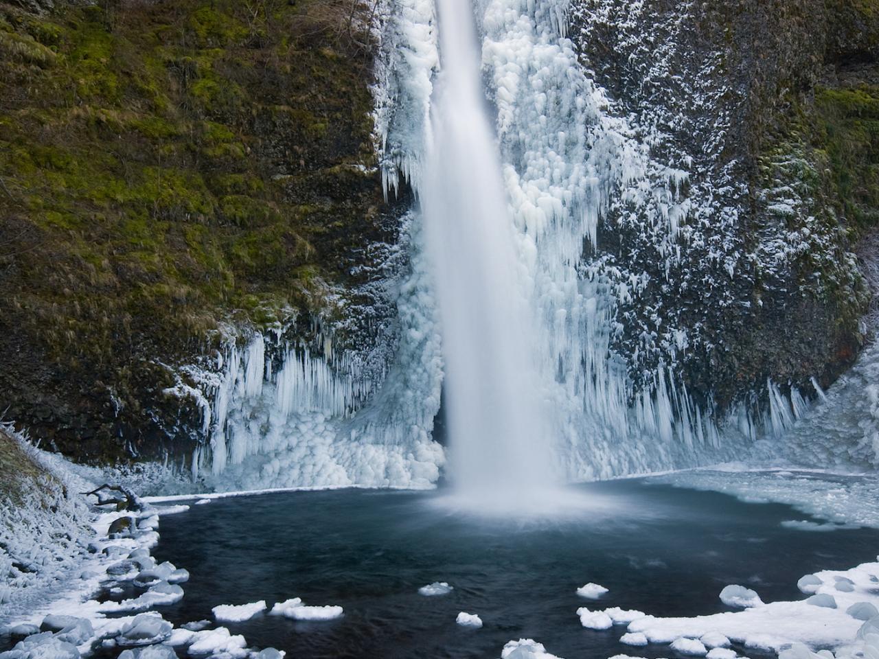 обои Ледяной водопад фото