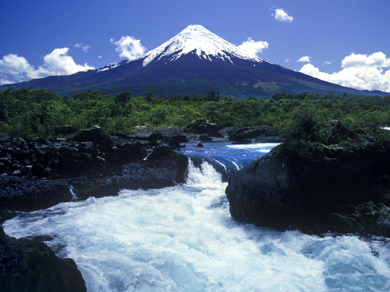 обои Scenic Salto del Petrohue,   Osorno Volcano,   Chile фото
