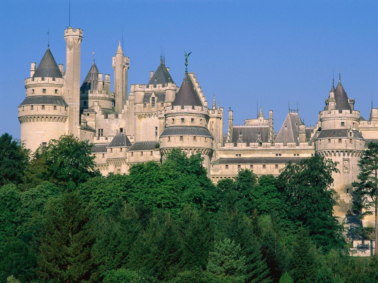 обои Pierrefonds Castle,   France фото