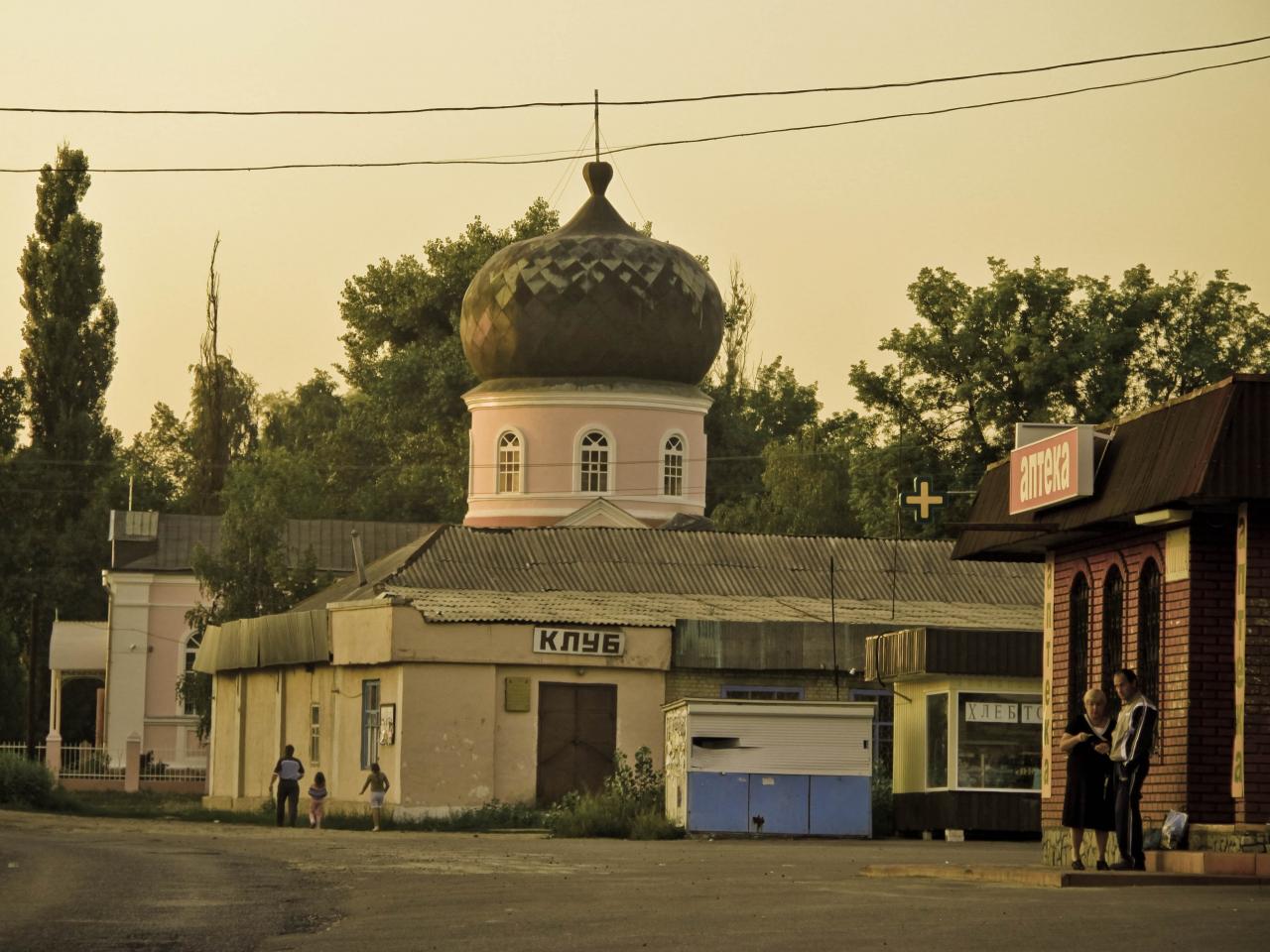 обои Деревенский клуб фото