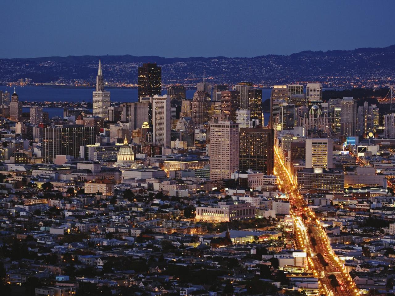 обои San Francisco Skyline from Twin Peaks at Dusk фото