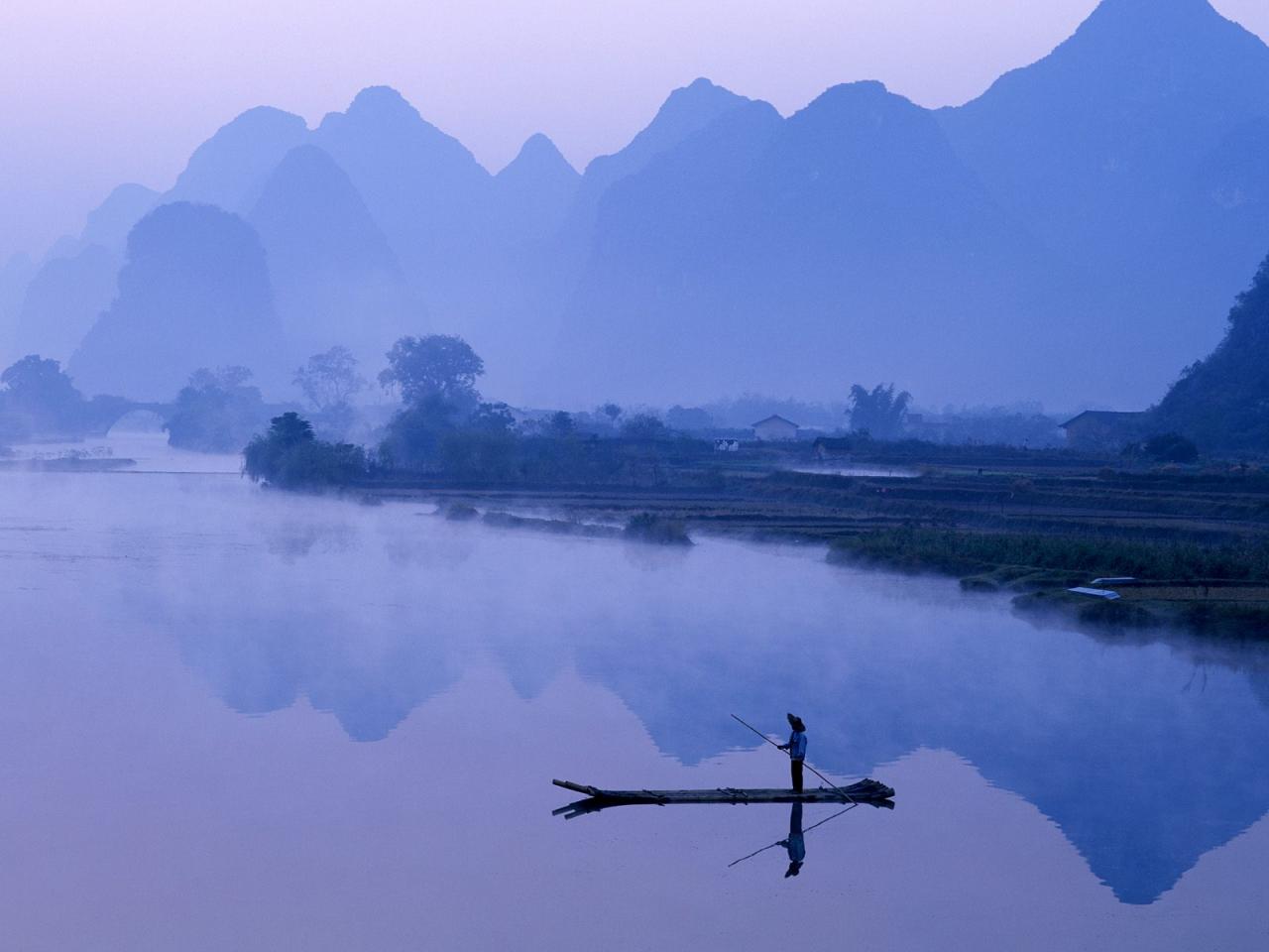 обои Li River at Dawn,   Guilin,   Yangshou,   China фото