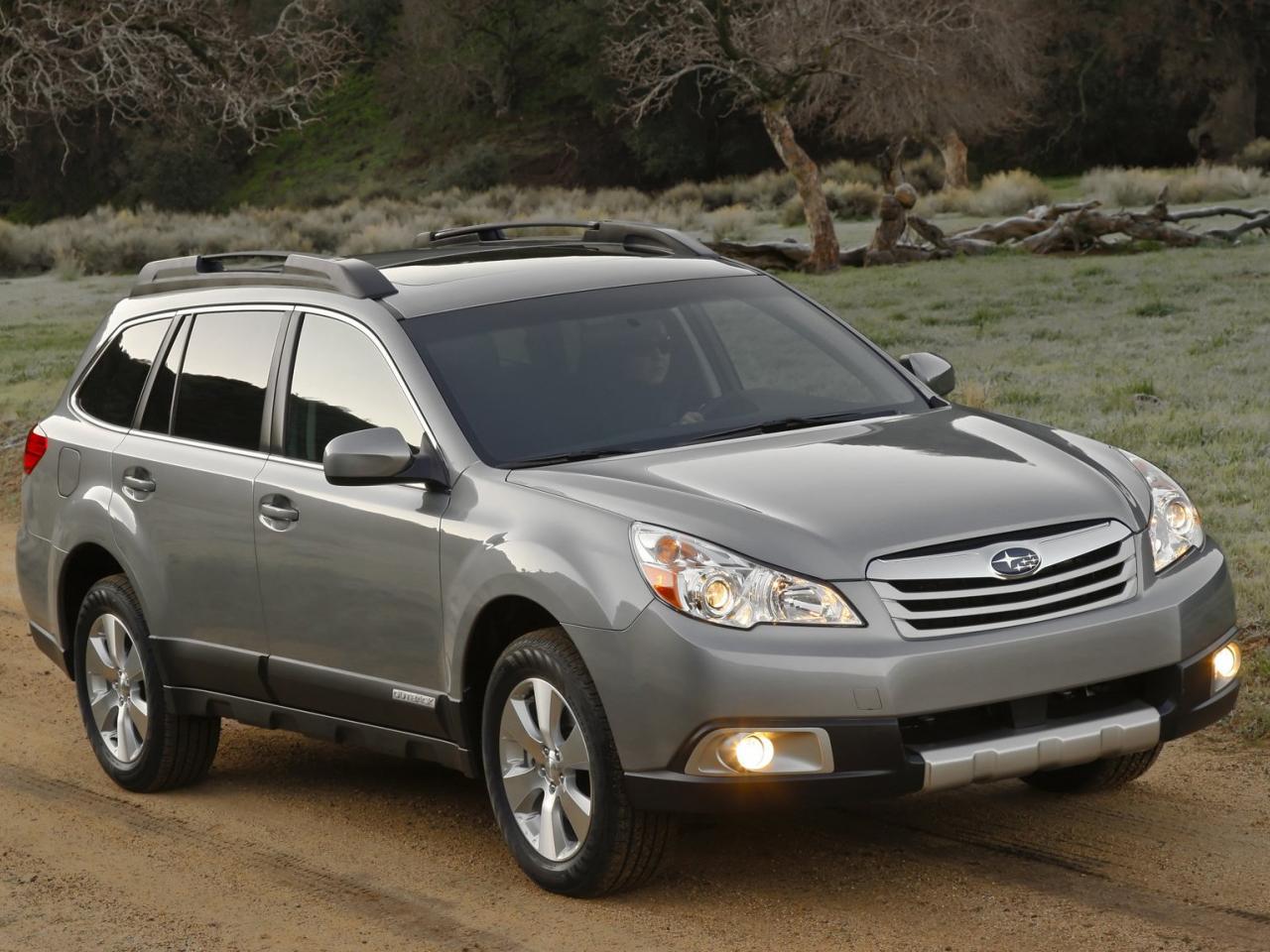 обои Subaru Outback 2010 спереди фото