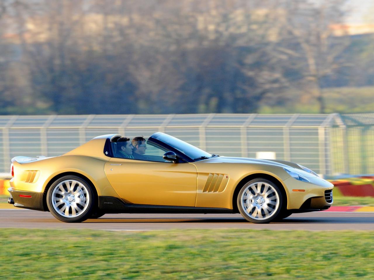 обои Ferrari P540 Superfast Aperta 2010 фото