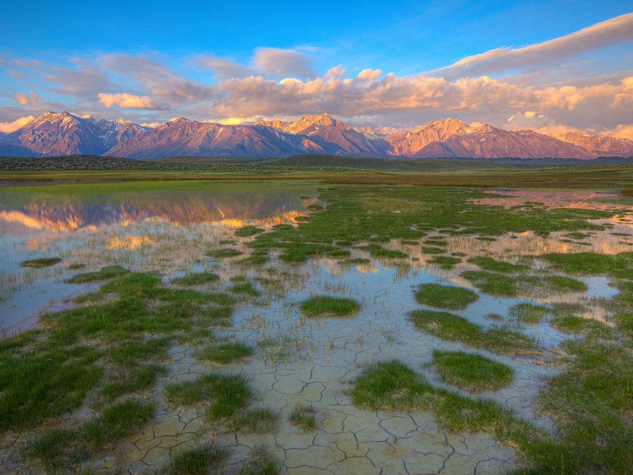 обои Sierra View,   Alkaline Pools,   Eastern Sierras,   California фото