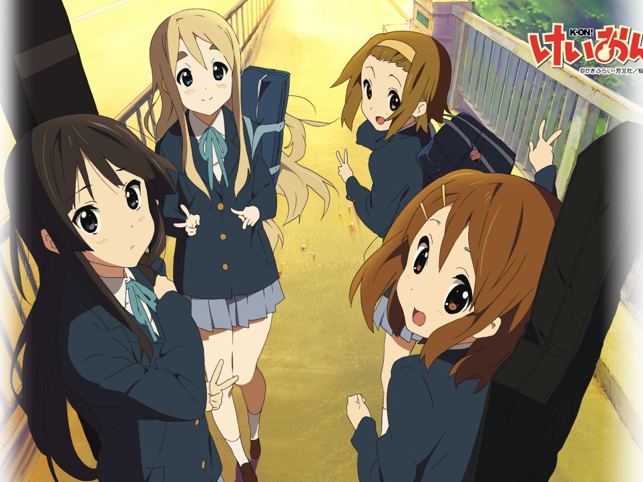 обои K-On! - Четверо девченок с гитарами фото