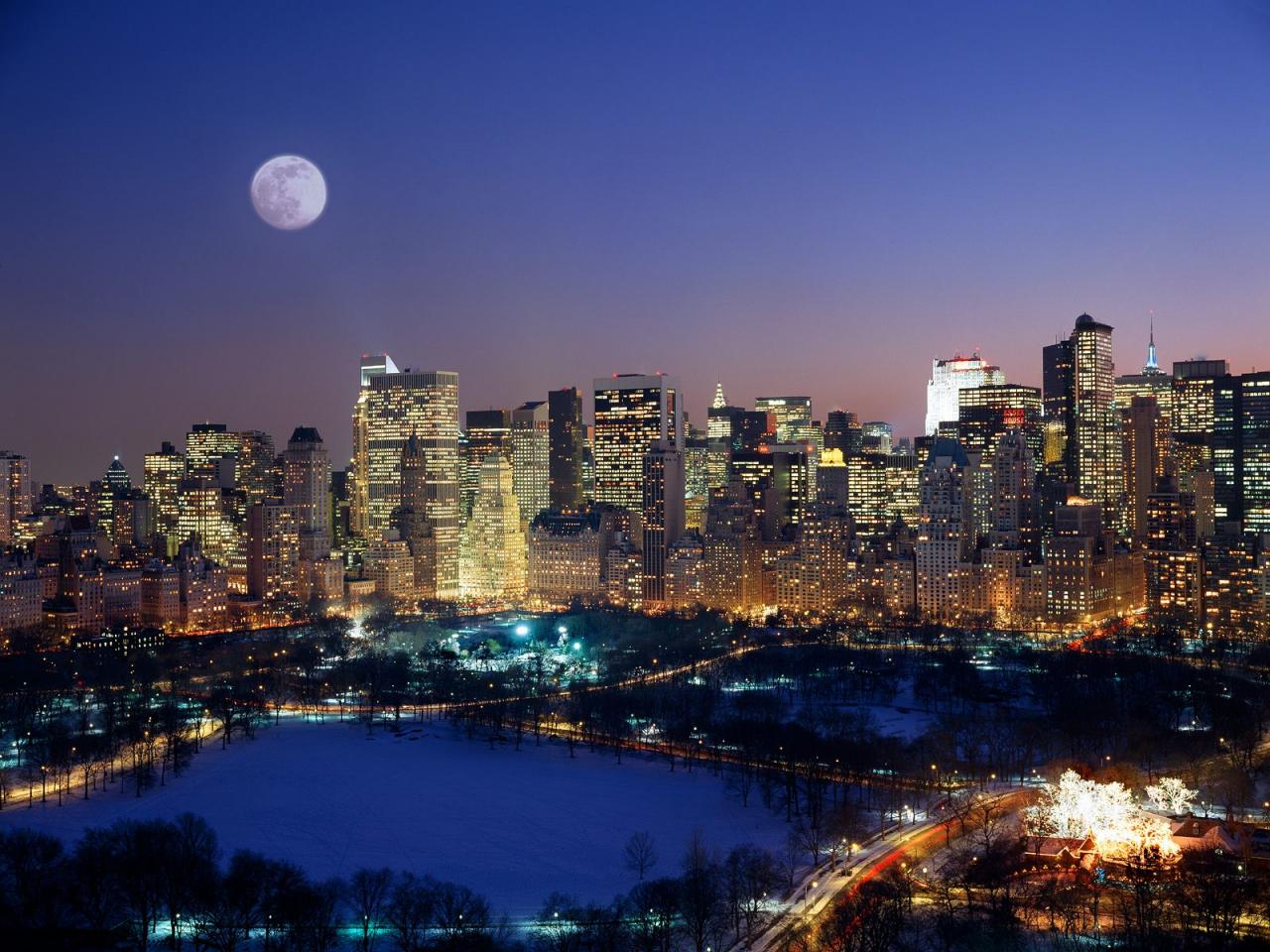 обои Moonrise Over Manhattan фото