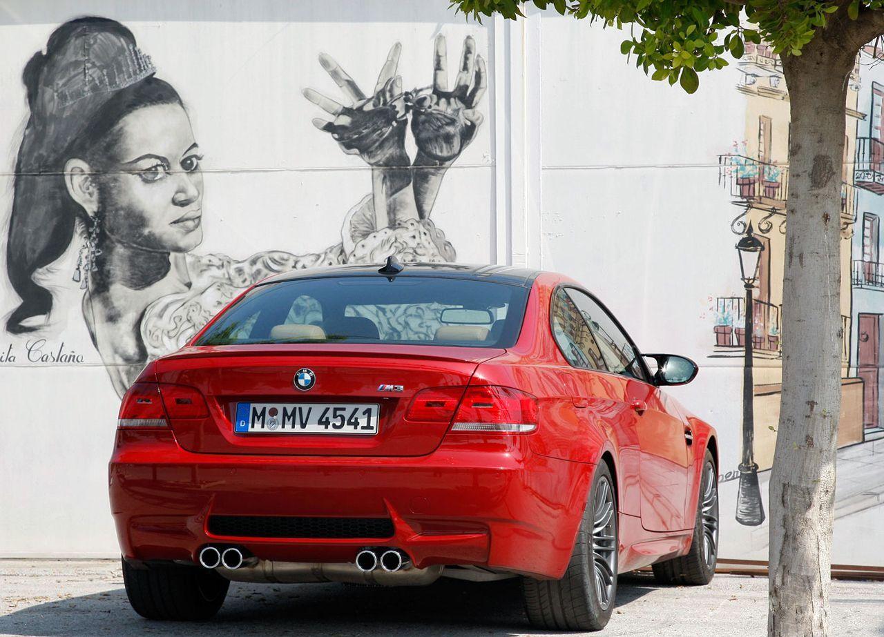 обои BMW M3 Red фото