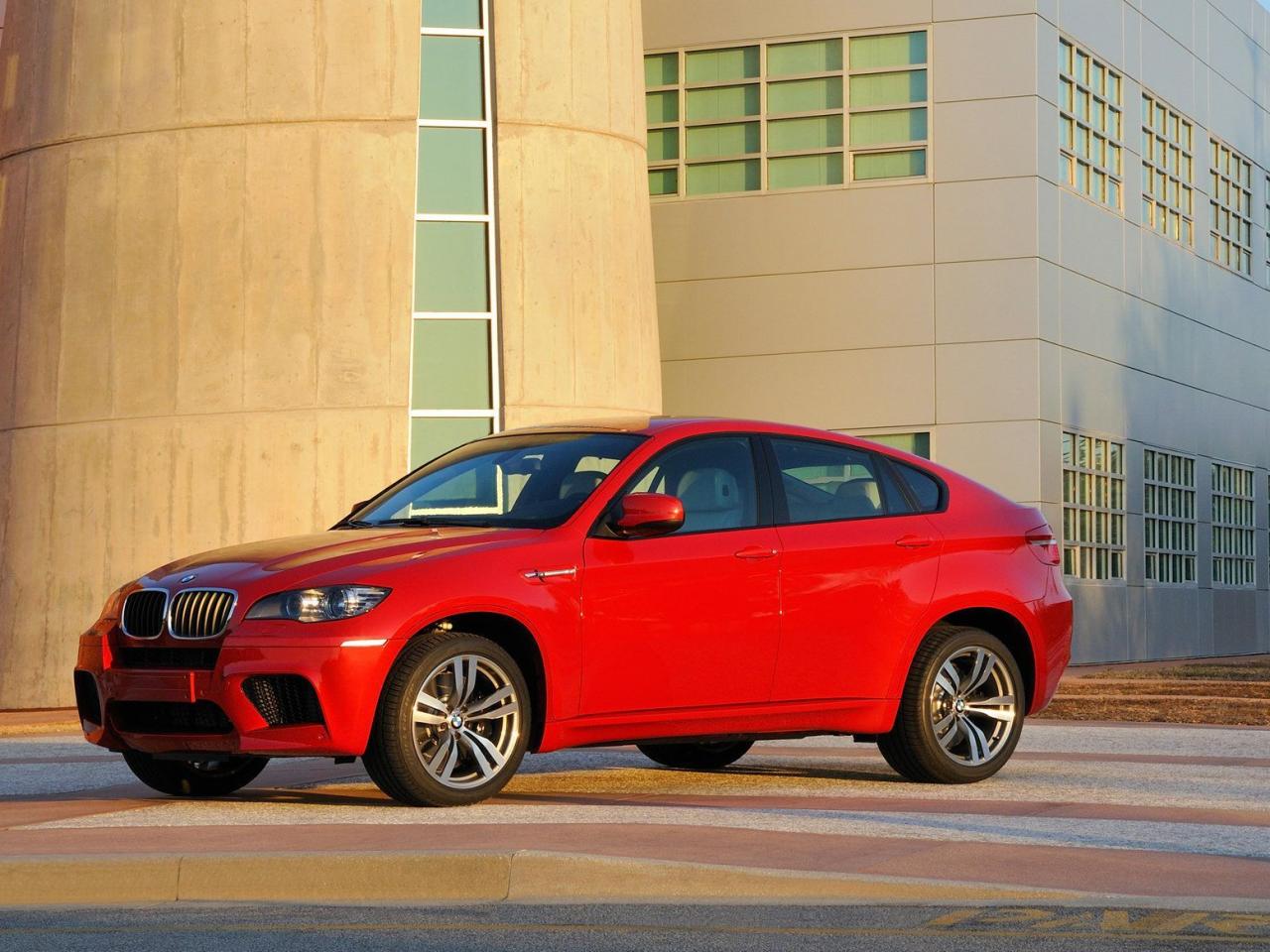 обои BMW X6 M Red фото