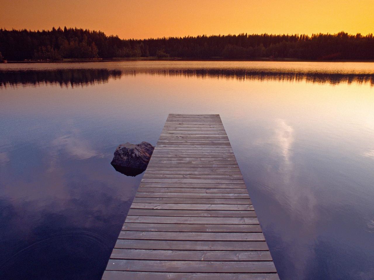 обои Beautiful Light at Dusk,   Finland фото