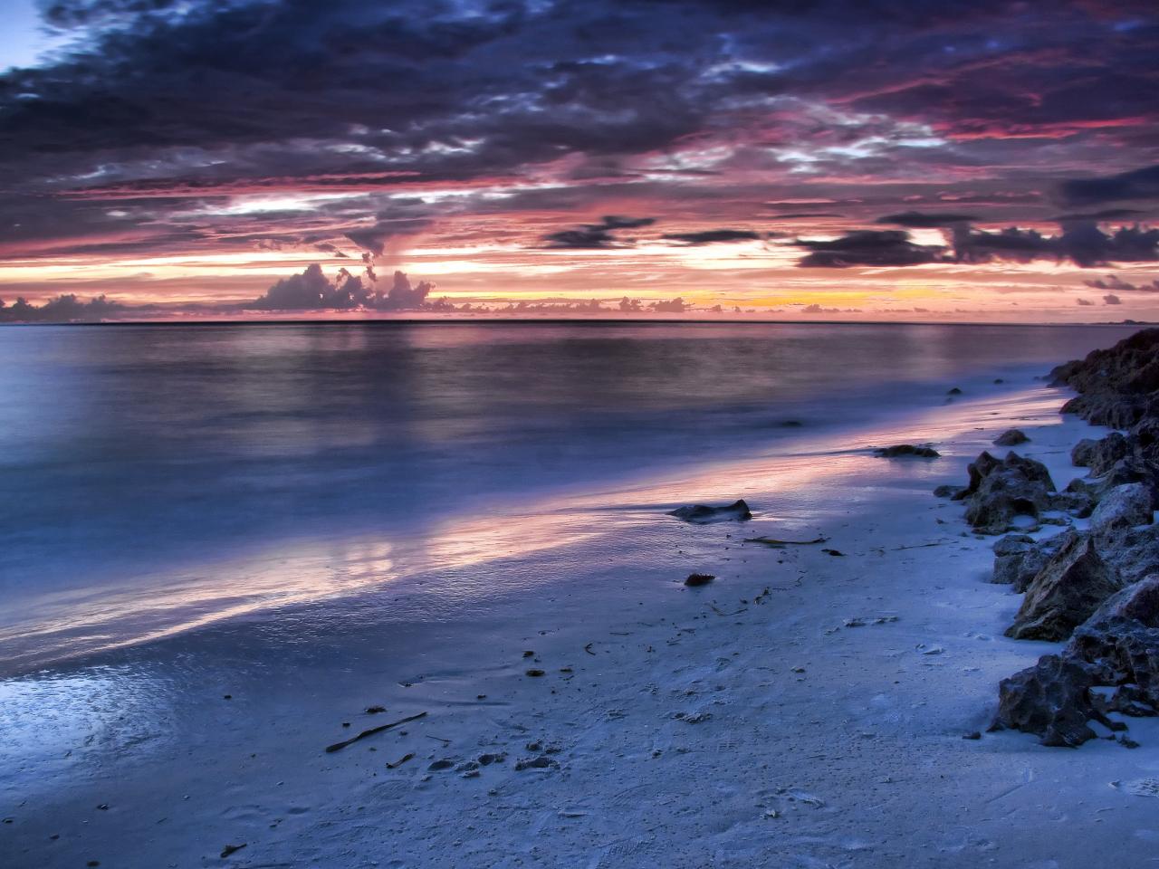 обои Beach The beach at sunset фото