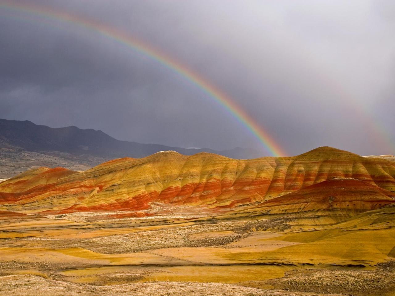 обои Rainbow Over the Painted Hills,   Oregon фото