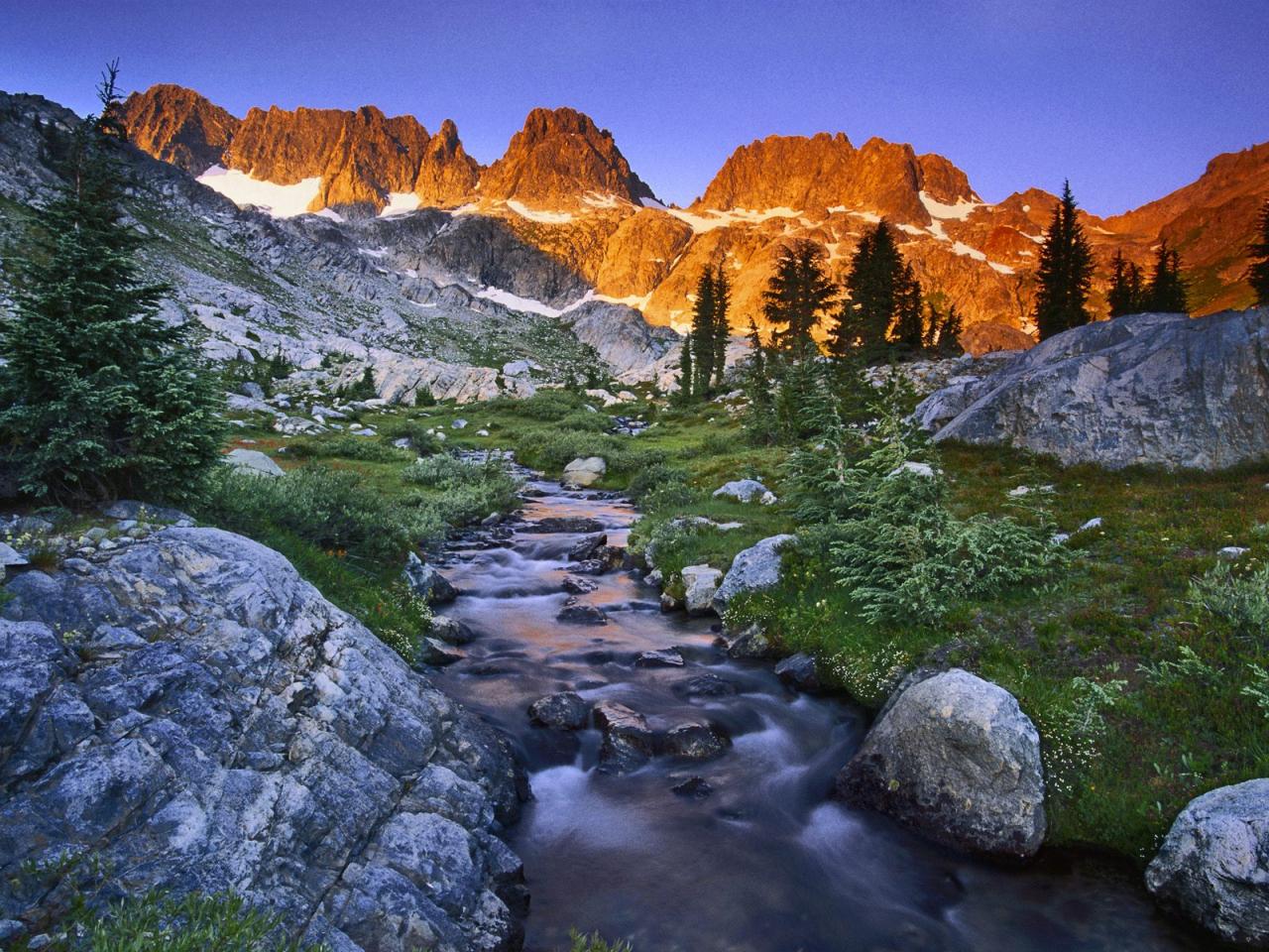 обои Minaret Morning,   Above Lake Ediza,   Ansel Adams Wilderness,   California фото