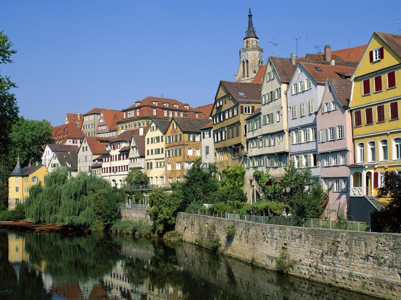 обои Neckar River and Town View,   Tubingen,   Baden-Wurttemberg,   Germany фото