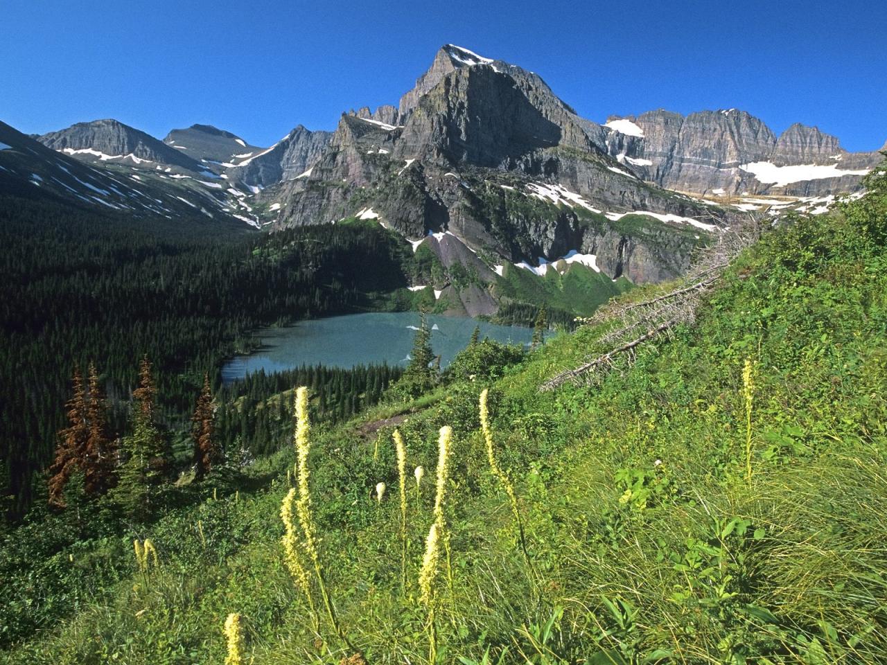 обои Grinnell Lake and Mount Gould,   Glacier National Park,   Montana фото