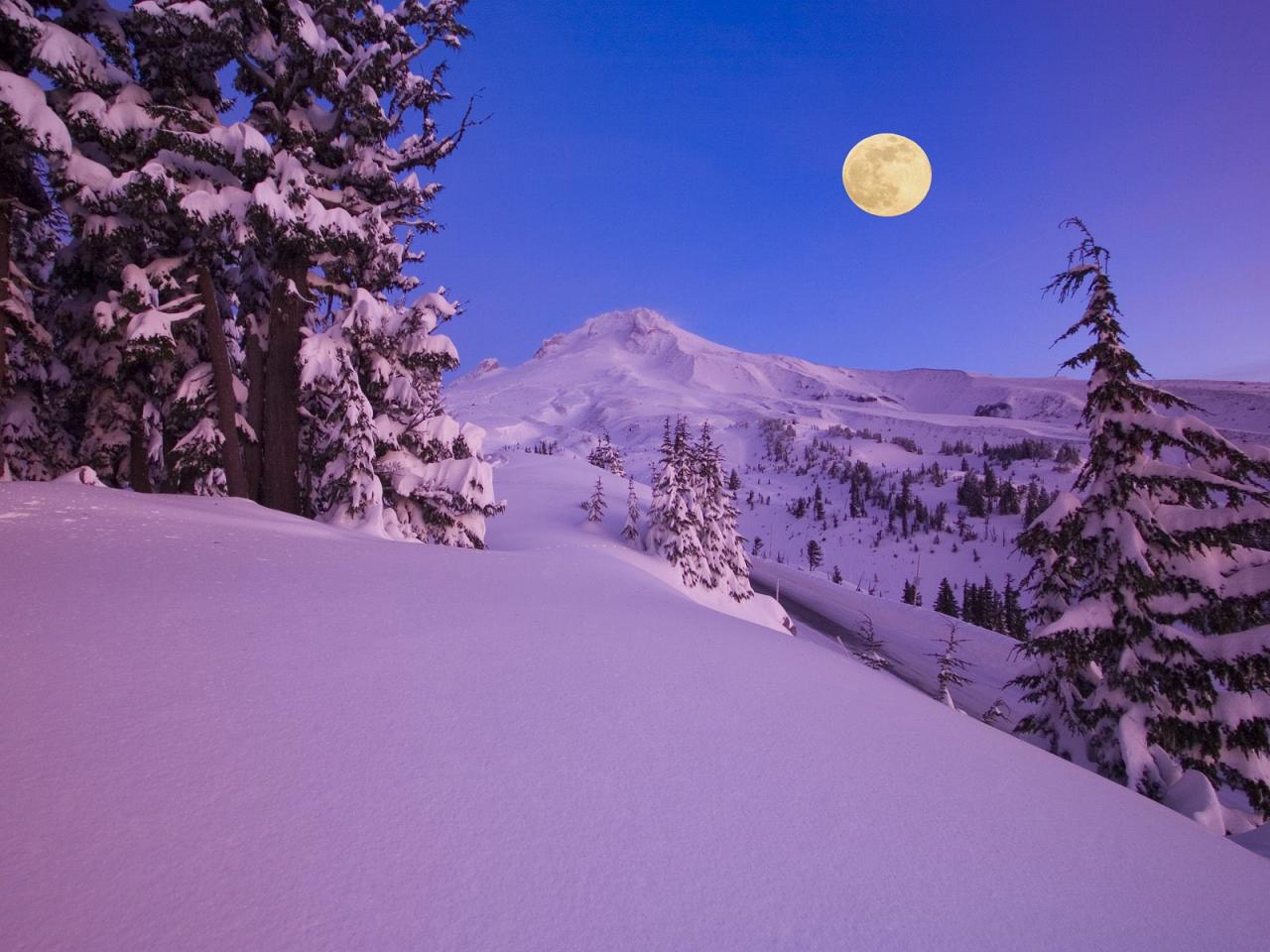 обои Moon Over Mount Hood at Dawn,   Oregon фото