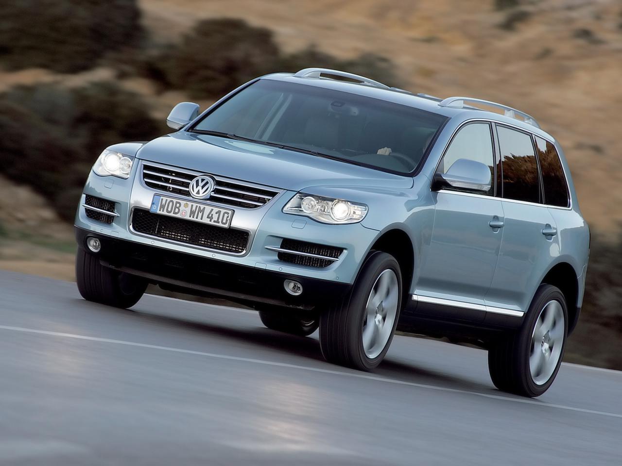 обои 2008 Volkswagen Touareg 1600x1200_2214 фото