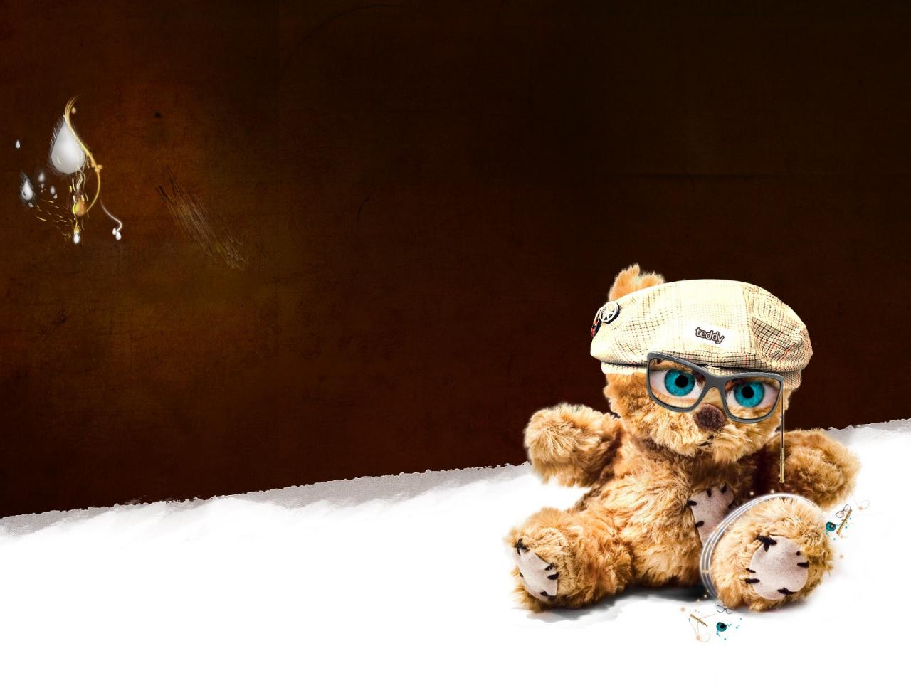 обои Плюшевый мишка по кличке Тедди в очках фото